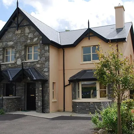Holiday home Foleys Ardmullen